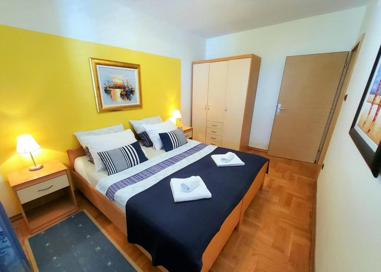 Apartments Petra I Karlo ตูรันญ์ ภายนอก รูปภาพ