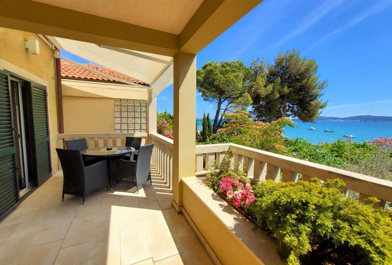 Apartments Petra I Karlo ตูรันญ์ ภายนอก รูปภาพ
